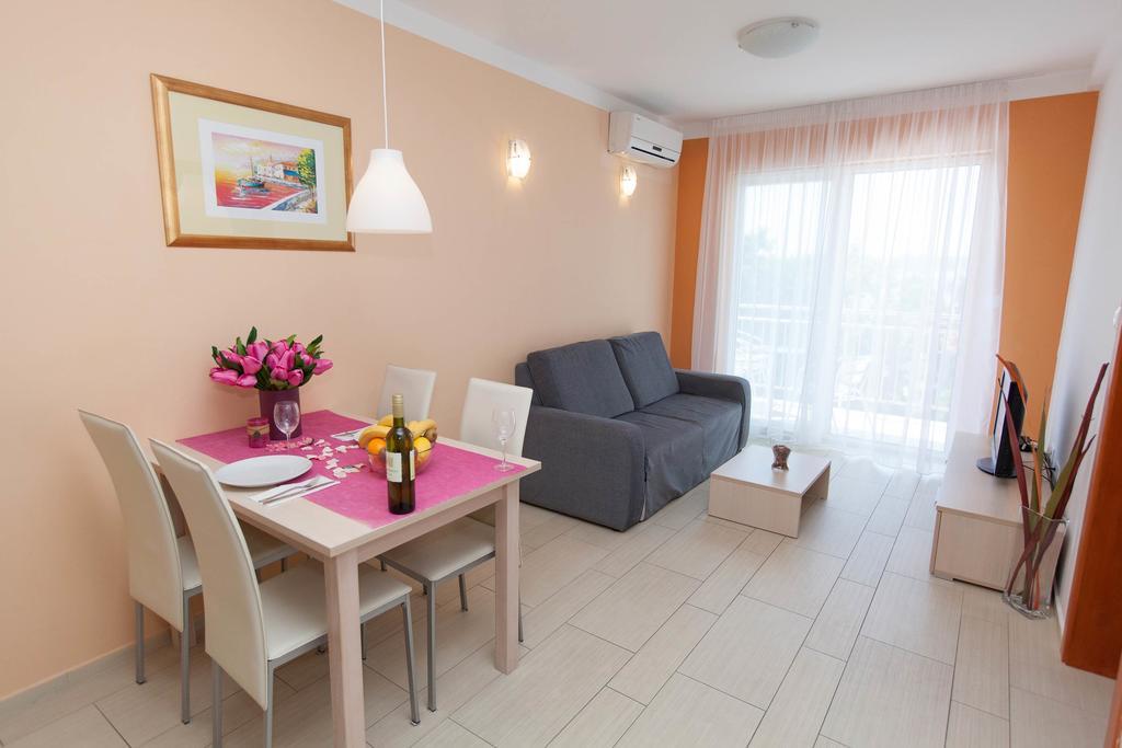 Apartments Ines Селце Екстериор снимка