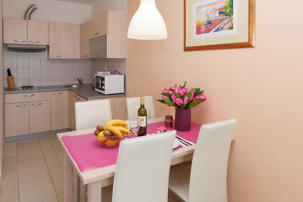 Apartments Ines Селце Екстериор снимка